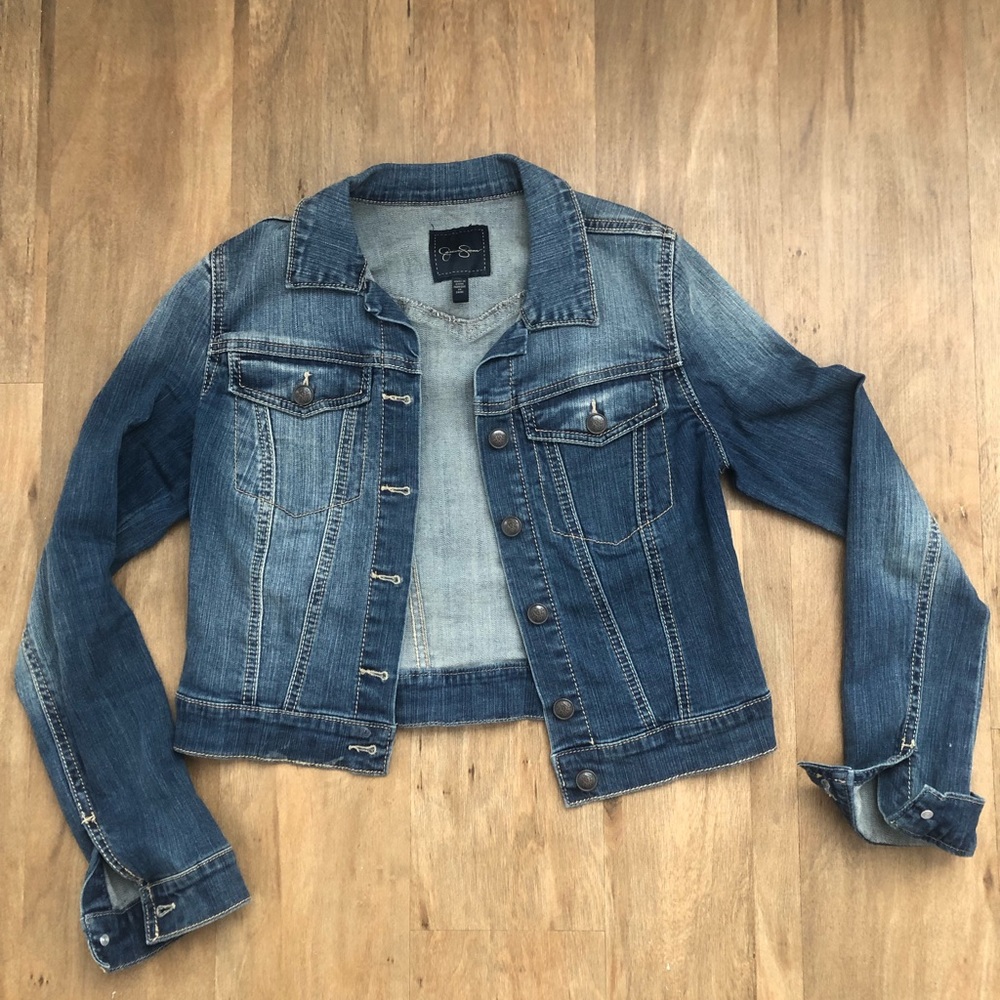 JESSSICA SIMPSON | Faded Jean Jacket